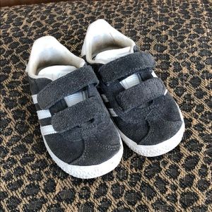 Toddler shoes